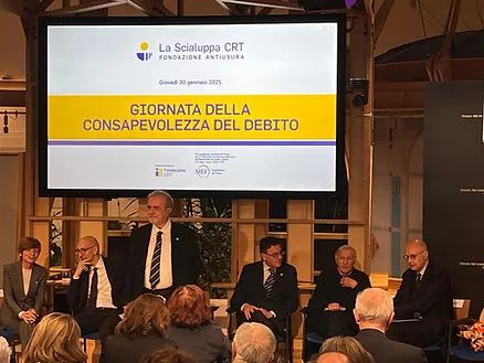 Giornata della consapevolezza del debito, un allarme sociale